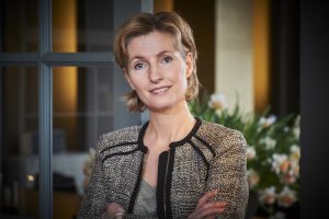 Wildenberg Linda armen Stan kantoor portret fotograaf Stefan Ammerlaan