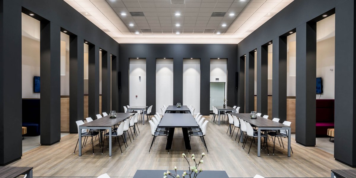 interieur architect Stan van den Wildenberg ontwerpt garderobe kantoor Dimension Data Nederland in Amersfoort interieur architect Stan van den Wildenberg ontwerpt garderobe kantoor Dimension Data Nederland in Amersfoort