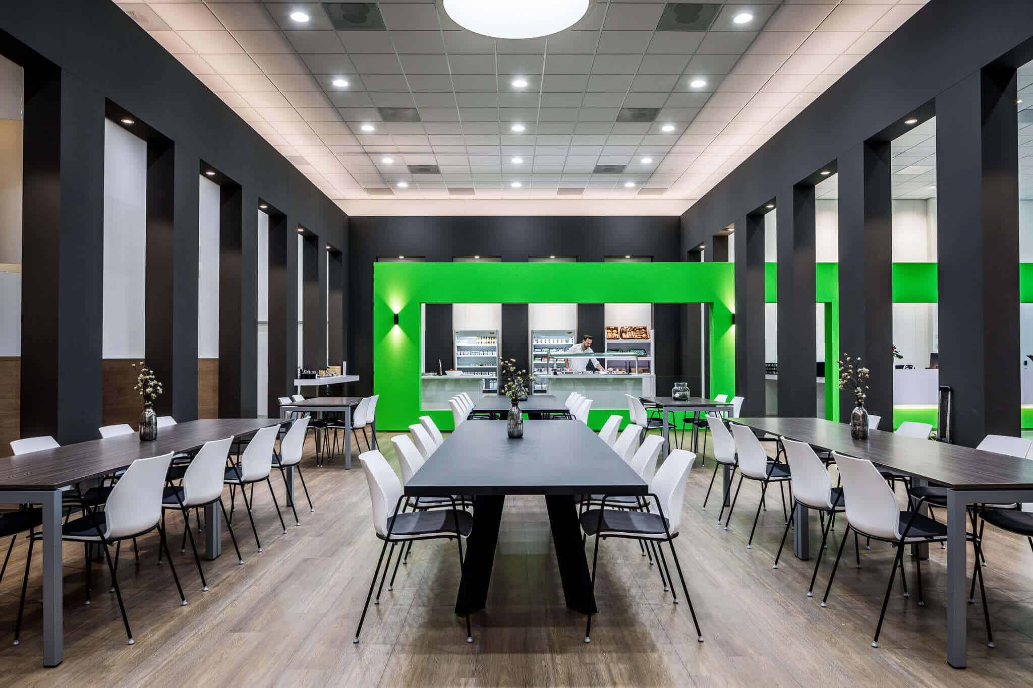 interieurarchitect Stan van den Wildenberg ontwerpt bedrijfsrestaurant Dimension Data Nederland in Amersfoort