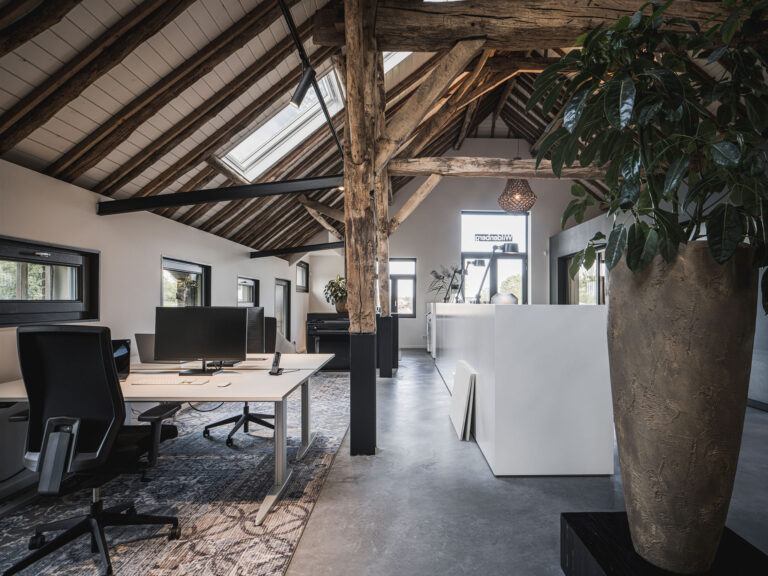 interieurarchitect interiorarchitect Wildenberg ontwerp exclusief kantoor interieur binnenhuisarchitect exclusive interior kantoorinspiratie luxuryoffice werkplekken