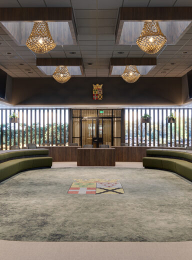 interieurarchitect Wildenberg interieur ontwerp raadzaal gemeente Leusden interiordesign Hardeman