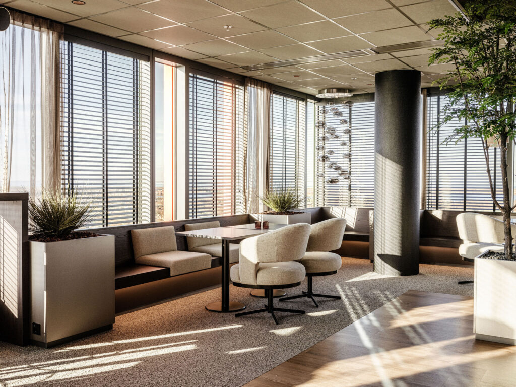 interieurarchitect Wildenberg interieurarchitectuur Benkey WTC Almere 21e verdieping Liviza Tarkett Maretti