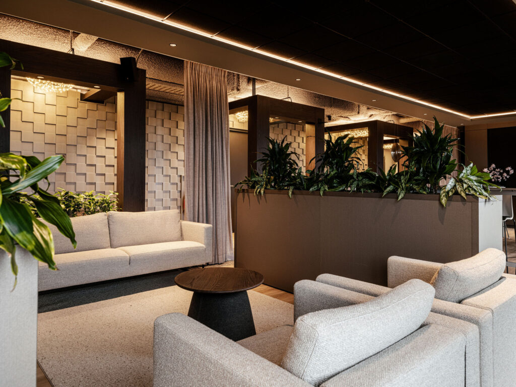 interieurarchitect Wildenberg NTT Data kantoor Meinema Peter Baas lounge groen